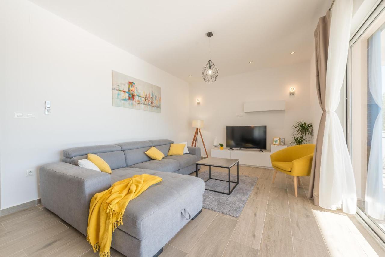 Experience Only The Best - House Kamber Biograd Na Moru Exterior photo